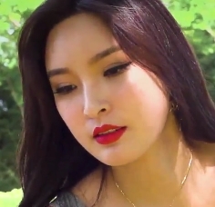 [转载搬运]+包臀裙灰丝美腿洗车雪糕[1V301M+百度云资源]+[1V+301M][百度盘]