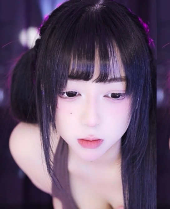 [转载搬运]+网易cc大罩杯美女直播郭郭酱近期热舞小合集+[10v+3.1g][百度盘]