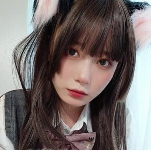 [已失效]【妹子合集:白桃 布丁 发条 5套 多人游多v 百度云 2.28g】