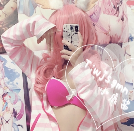 推特高颜值浮力姬（小鹿酱）原创作品合集