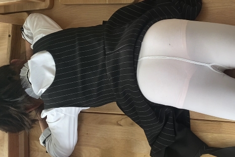 优质网红虾酱女仆装作品一部