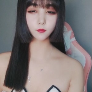 半糖直播柒囍 热舞合集12v23.1g百度云