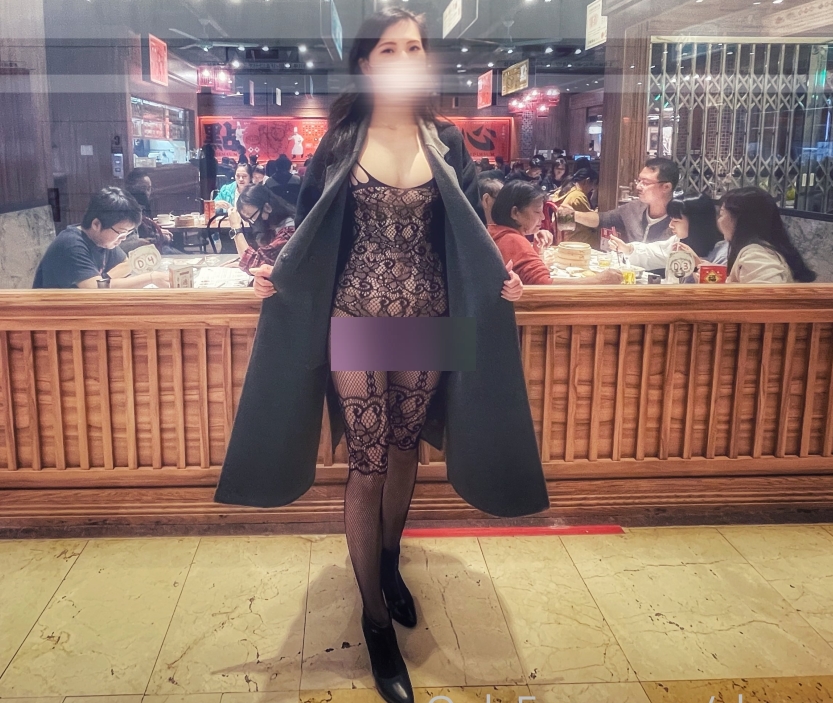 台湾夫妻sharemywife24hr+30.65g