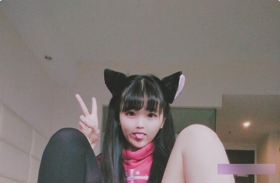 斗鱼福利超人气优质罗莉稀缺绝版完整合集，有尺度角色扮演指教，独特道具自娱自乐