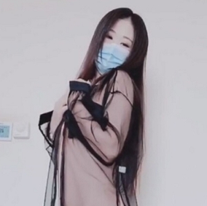 某推非常热衷户外的博主浅笑心柔合集+[140v+6.6g]