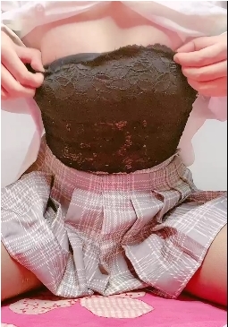 新晋浮力姬《秀女美狸》短视频小合集