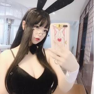 微博60W网红微胖女神雪晴Astra(雪晴嘟嘟)合集