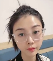 御姐眼镜mei+nu+tuo+yi舞特写,M腿扒拉神秘处,视频2.94GB