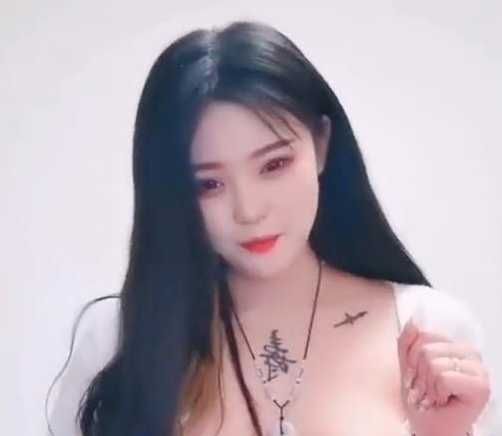 高圆圆短发时尚抖音风322V3.9G大神收藏R18级小视频