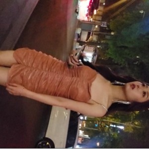 惊艳美腿视频：玲玲超短连衣裙高跟秀3V/6.16G/百度云