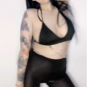 感受到生活的美好，珍惜当下的每一个瞬间。1.13G百度云