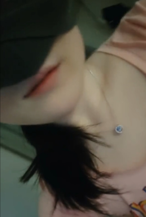 柠檬酱:福利视频直播合集,18个COS英雄联盟,光“阴”妹子酱,15.4g老资源,不露脸神秘魅力