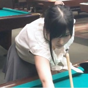 岛国现状：桌球陪打车灯，18分钟火爆视频