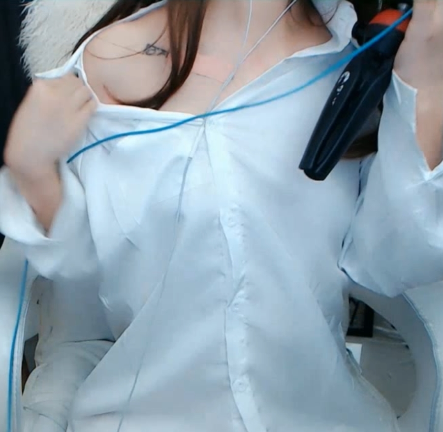 斗鱼丸子君视频合集：38.4克视频数量丰富，百度ED2K下载，尺度适中