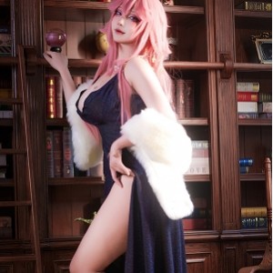 菌烨tako合集：82P1.11G，百度云压缩分卷，七套作品一网打尽