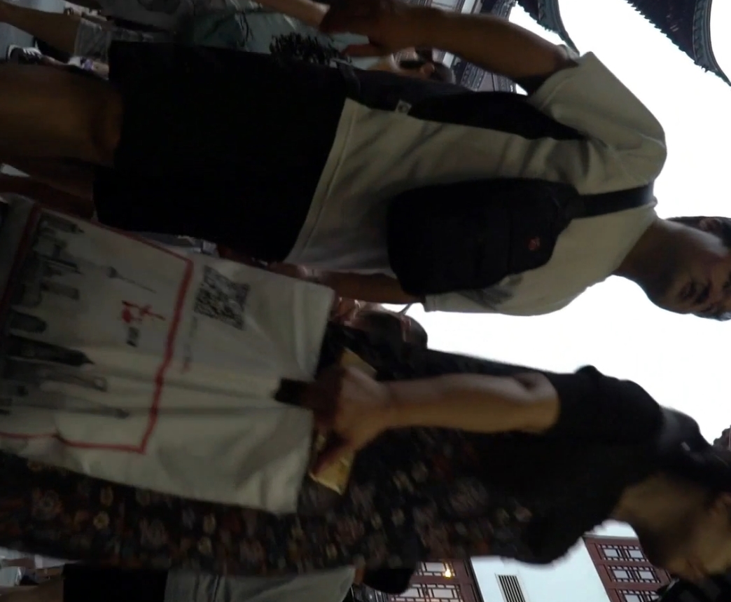 鹏GG的商场步行街珍藏：36张独特CD视频分享，8.83GB精彩回忆尽在其中