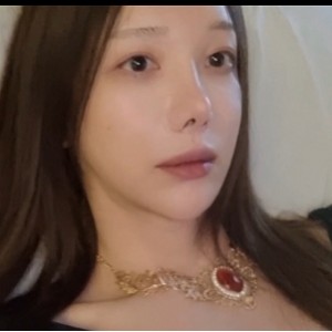 赵汝珍：OnlyFans精彩视频片段、图片及群粉给力分享，11.5G精彩内容！