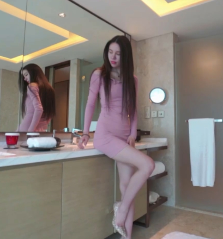 果哥私拍铂金版系列42部全高清合集,美模尺度大,百度盘存储