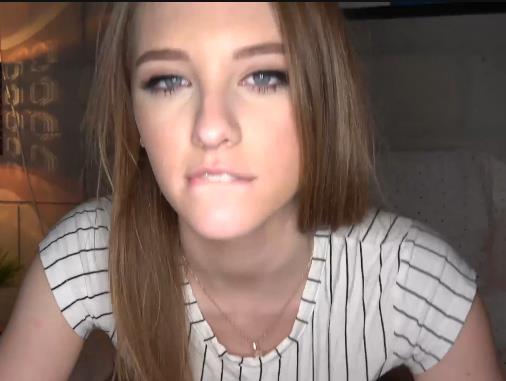 melody早期作品回顾：18岁妩媚天真女超人，学生时期精彩表现，下载观看