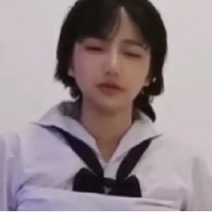 手游少女，边做边玩，1v+300mb，多种下载方式