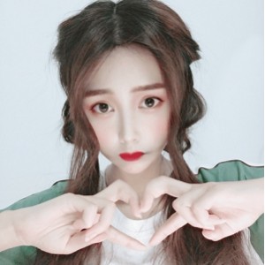 网红茜公举高颜值微博女星直播平台粉丝评论互动大神足球比赛