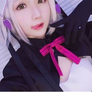 音乐才华美少女私拍合集，337m视频资源，性感身材高挑气质