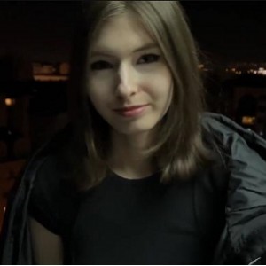 CutieKim's更新！超人气P站博主新作品！L轮剧情，深H用嘴，坐桩全新作品！视频大小20V-4.9G！