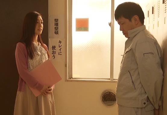 Y乱学院:女校长、班主任、校医、同学,无保护CC,无圣光,A-V,大乱J,时长2小时09分钟