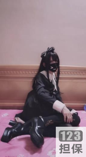 微博伪娘天花板《Sola酱》死水库黑历史