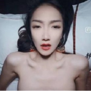 超人气女神多乙作品集：1V，926M