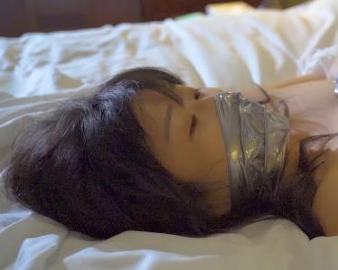 高清自拍总机小妹露脸口罩下水道教育合集