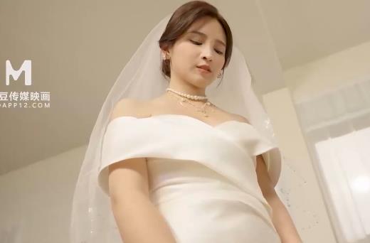 麻豆合集4：阿娇多重身份，3V-2.8G视频大小含6部精彩作品