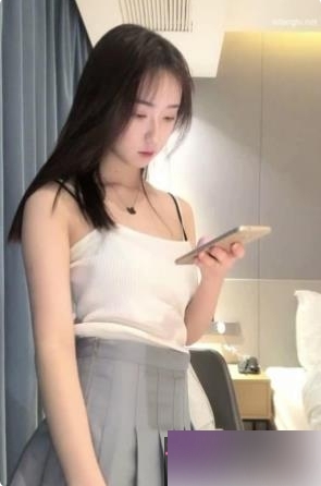 小奶猫主播王爱笑大系的校花女神作品