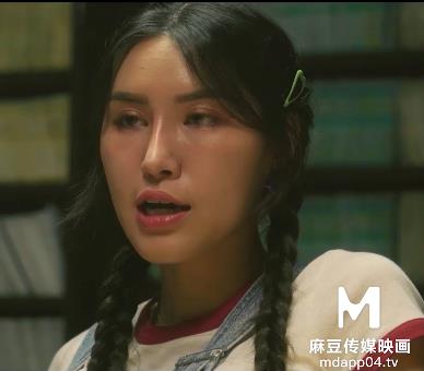 麻豆合集：玩神C吹之歌金手指湾湾国媒农村三兄弟黑道姐妹花婚纱，视频大小丰富多彩