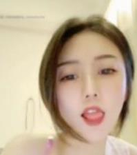 神颜值猪九妹直播吐奶合集4.9G