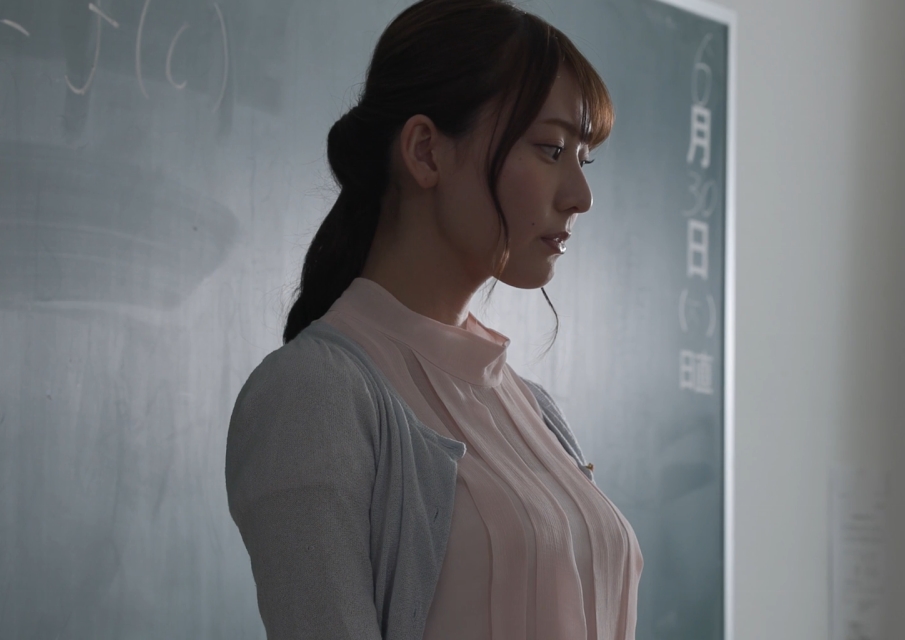 丝袜合集教师（下）5000查看抽100币上不封顶5V+28G百度盘