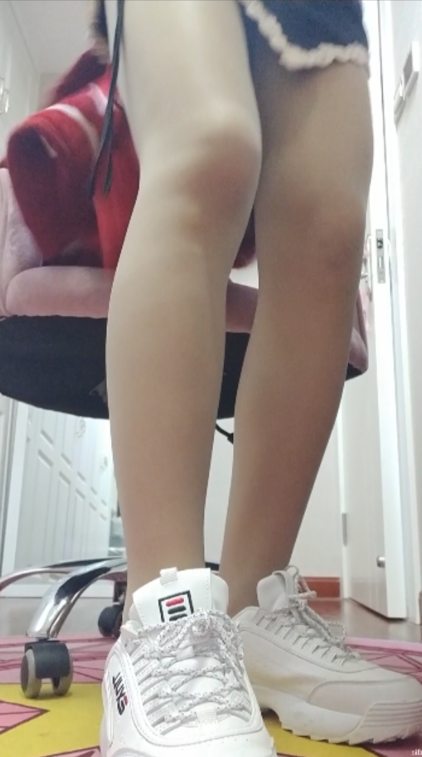 丝足倩倩女王私人订制剧情6分钟5段视频3.66G长期有效,失效不补