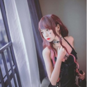 虎牙超人气cos女神疯猫ss高质量作品合集