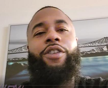 艾薇界黑人男主角与华裔女主演绎成熟主妇剧情，视频大小667MB