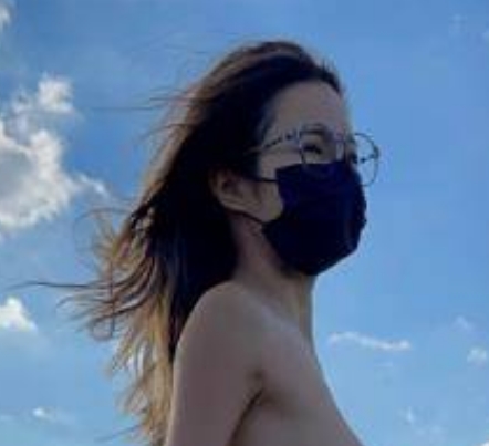 网红户外女神Tommax展示打野猎人魅力