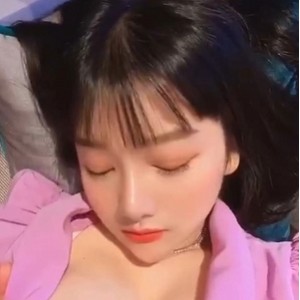 小尤奈福利姬监禁出狱身裸CO失眠艾薇视频大放送