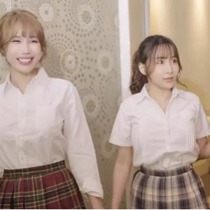 《辛尤里闺蜜诸葛木马》-15分钟唯美骑摇晃