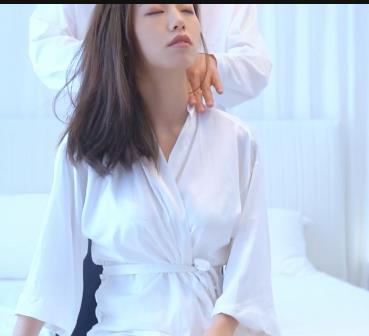 长治传媒夏雨荷最新作品2V800M时长21分钟更新啦！含M师制作和乱L剧情，现已可下载观看！