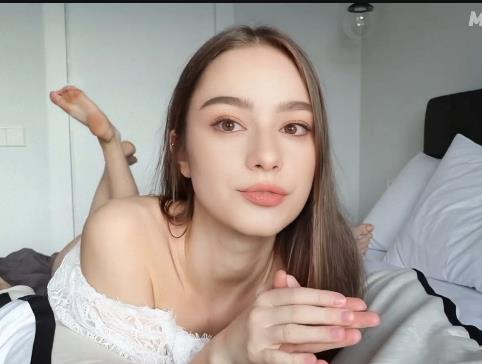 网红Dasha精选自拍视频，时长55分钟，身材颜值高调抖音女神样，用嘴无保护进入下载观看