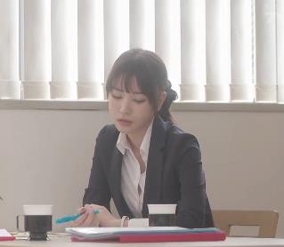 枫花恋《NTR之旅》：顶级女Y上司出差，完美身材无圣光，用嘴颜S下载观看