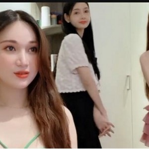 女神级别闺蜜同框自拍视频欲享受