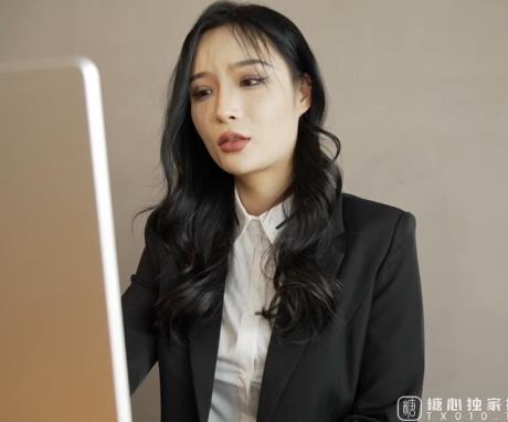 推特网红高颜值大长腿反差御姐23分钟下H展示-糖心传媒-1V-390M