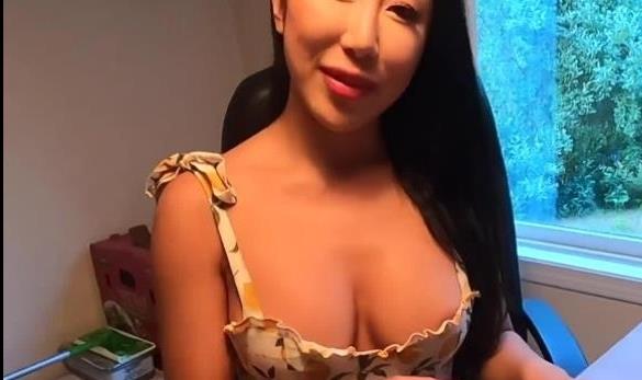 NicoleDoshi：5.5G资源，网红女神的绅士之选