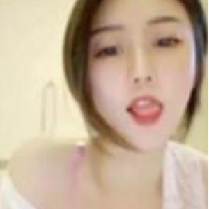 猪九妹虎牙神颜主播资源合集，4.9G私拍尺度惊人