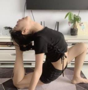 舞蹈专业主播一少，4.4G视频资源